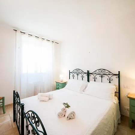 Trulli Nuova Aia 公寓式酒店 4*