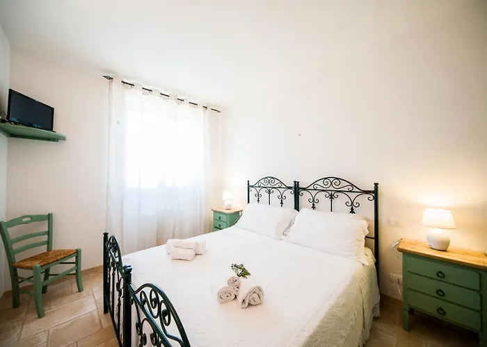 Trulli Nuova Aia Aparthotel 4*